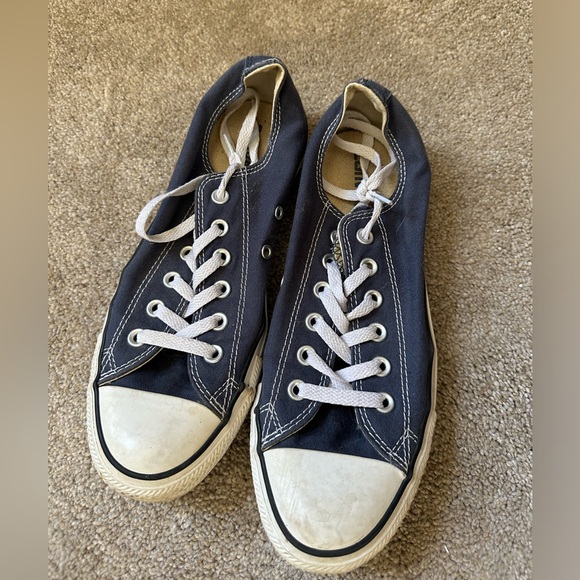 Navy Blue Converse - Picture 1 of 3